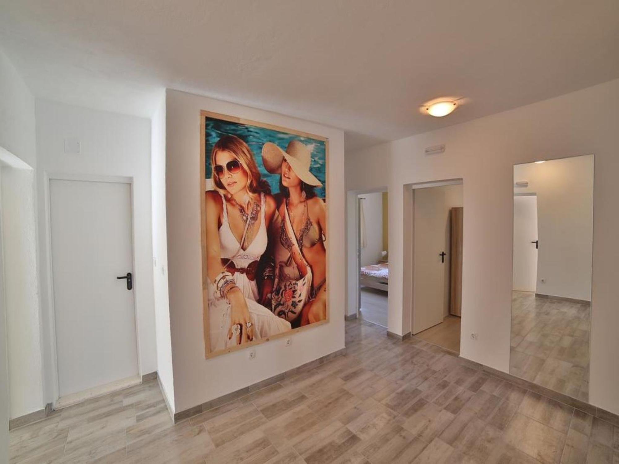 Kaštela Holiday Home Chester With Heated Pool חדר תמונה